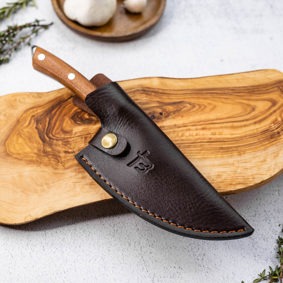 Explorer Boning Knife kitchen detail